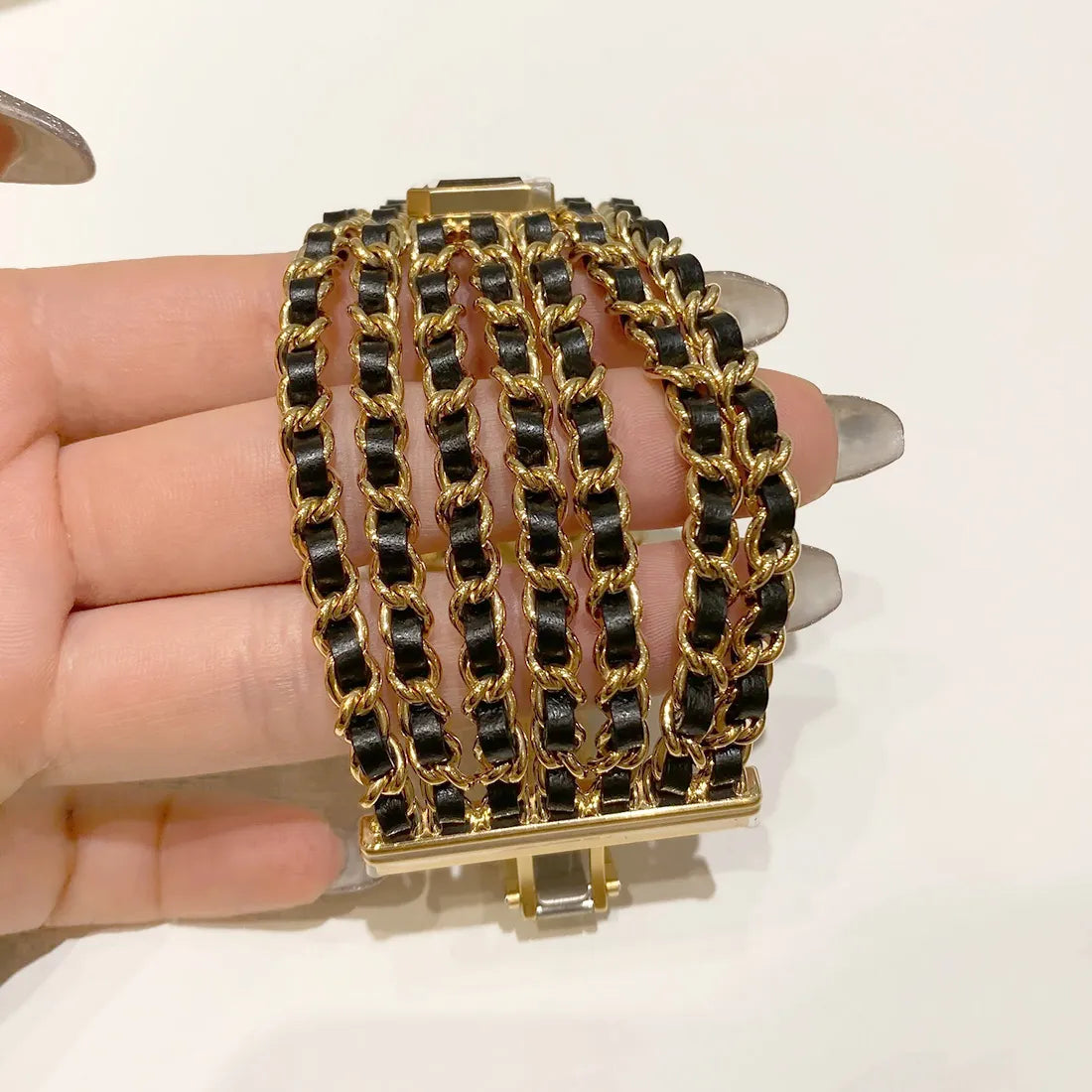 H9861 プルミエール カフ|シャネル – アイアイイスズ H9861 プルミエール カフ|シャネル – アイアイイスズ