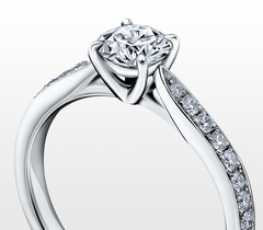 - Engagement ring -<br> Matilda 