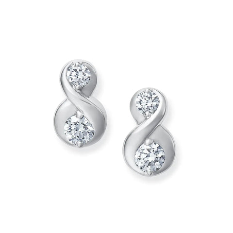 プラチナ ダイヤモンドピアス