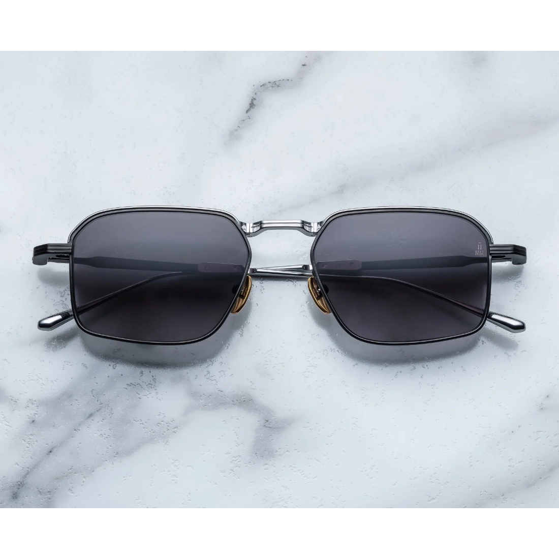 KOENIG［Col.：Armour］