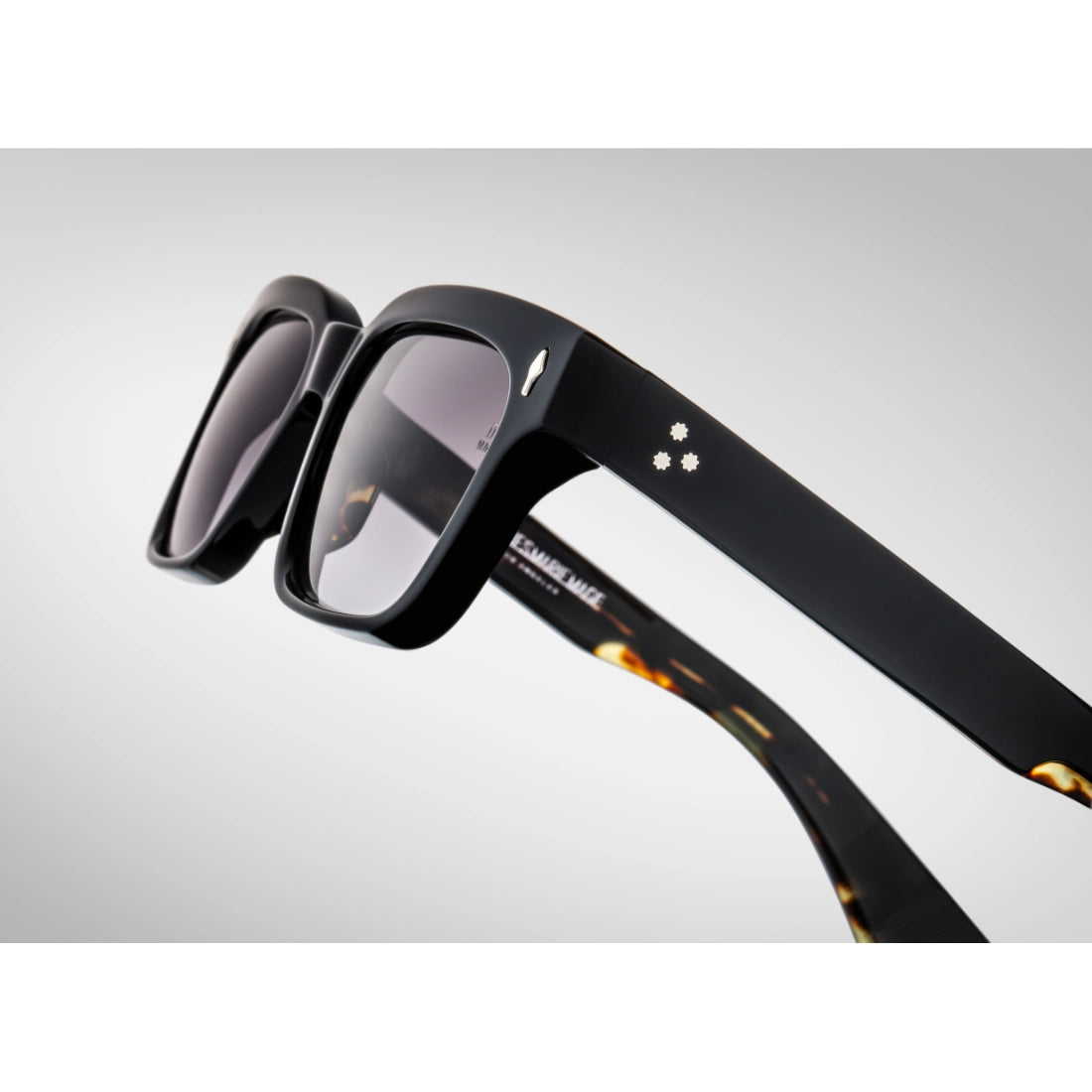 MOLINO55［Col.：Noir 11 / Lens：Jet Gradient］