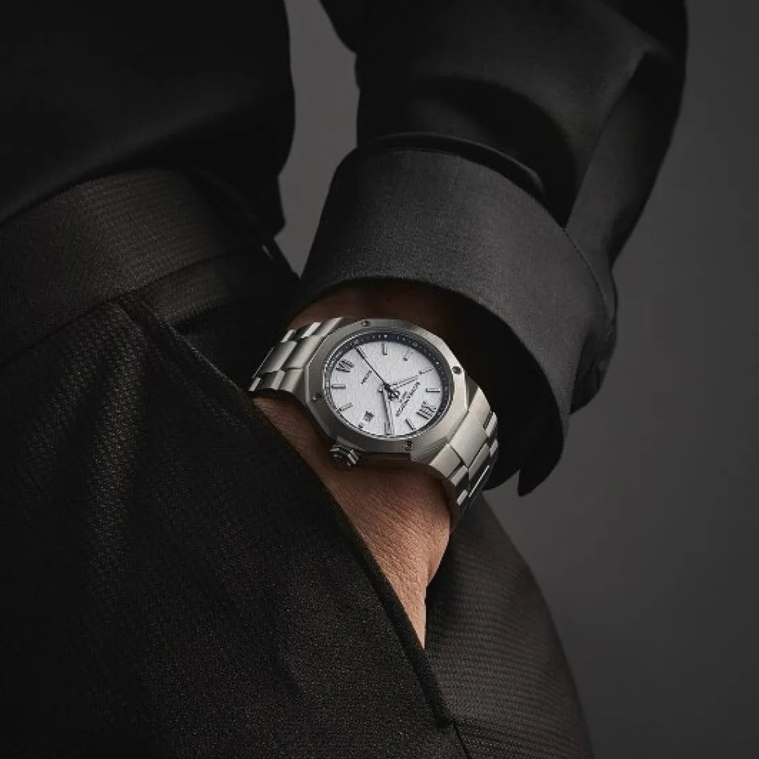 【美品】BAUME＆MERCIER ボーム&amp;メルシエ 腕時計 リビエア シルバー ボーム＆メルシエ(BAUME & MERCIER) リビエラ10730 Riviera 10730