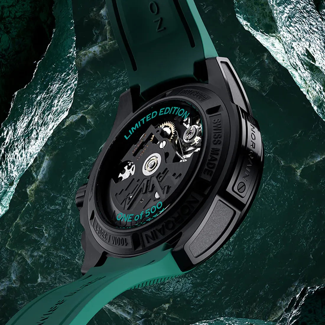 インディペンデンス スケルトン クロノ 42MM NNT3200BLC/JD326