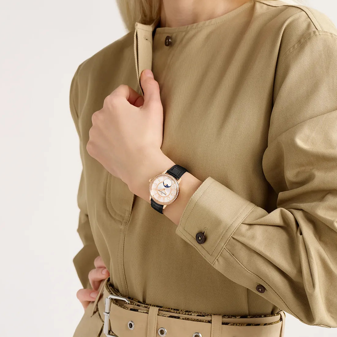 Rendezvous Moon Medium