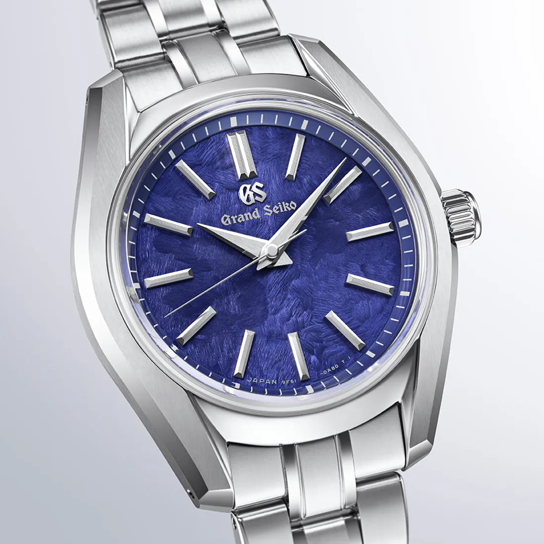 ヘリテージコレクション 年差クオーツ