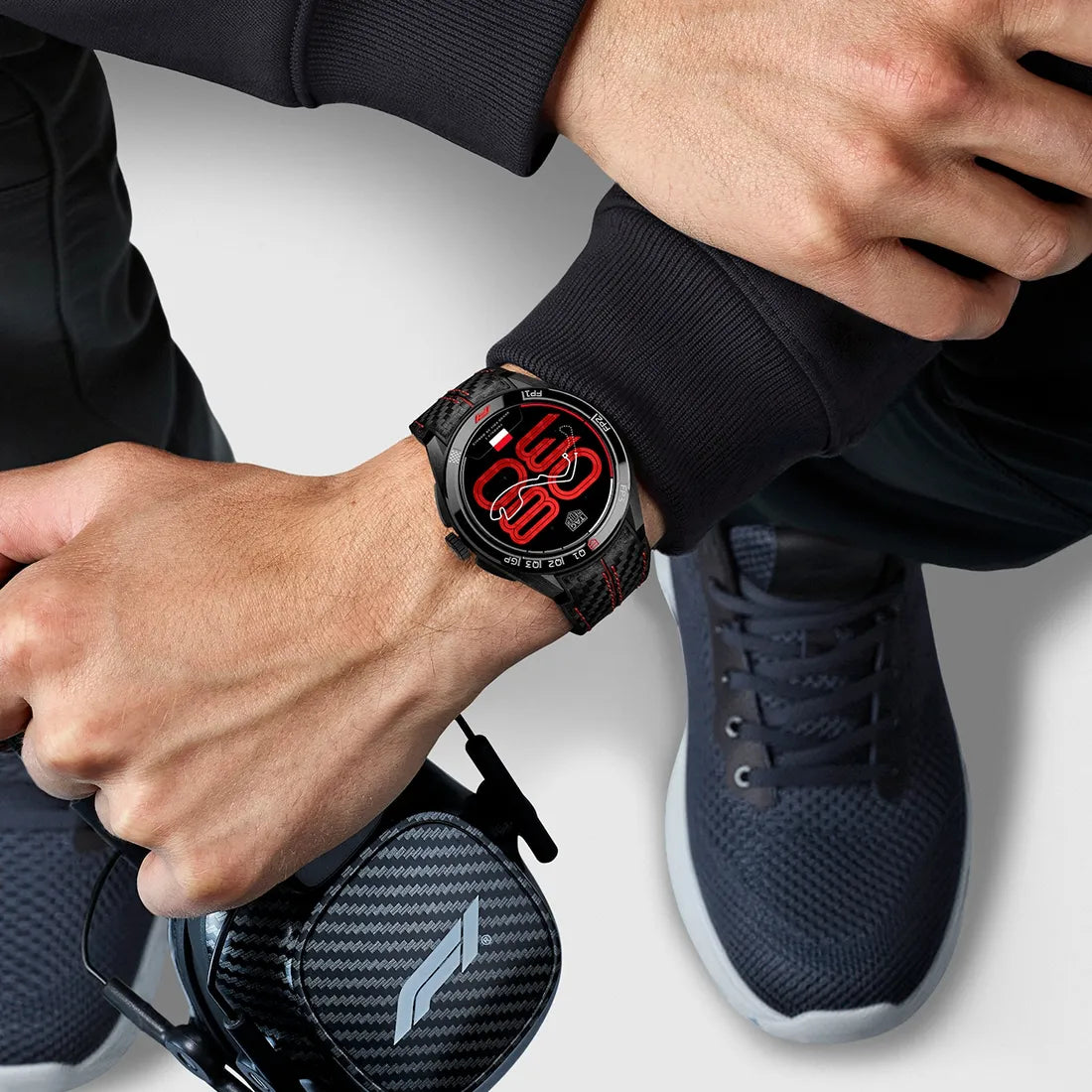 TAG Heuer Connected  Calibre E5 × Formula 1® Edition (2026年モデル)