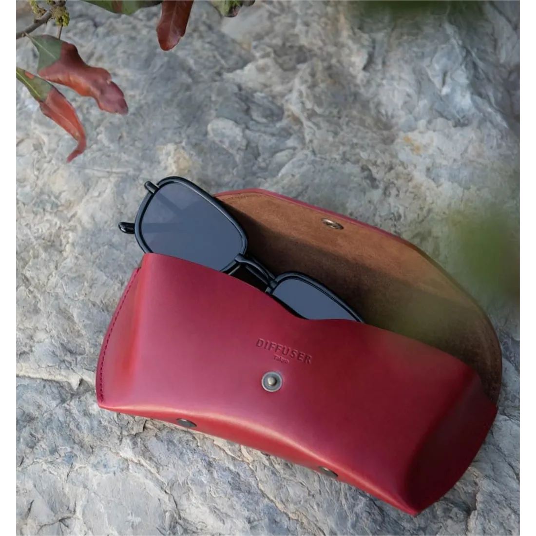 OIL LEATHER EYEWEAR CASE / Orange & Mint Green