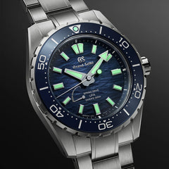 Evolution 9 Collection スプリングドライブU.F.A. Ushio 300 Diver