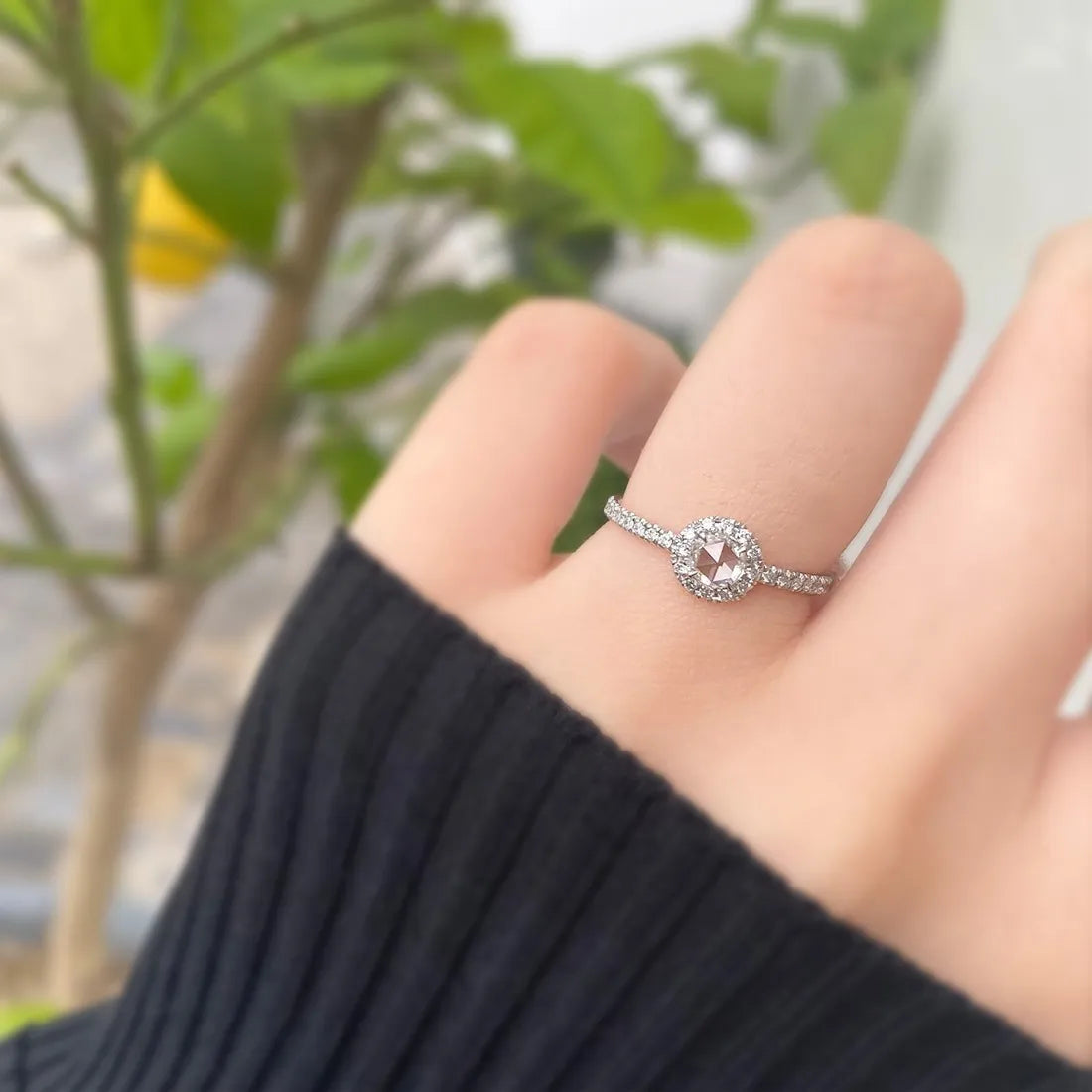[Engagement ring] Vivien Rose ring