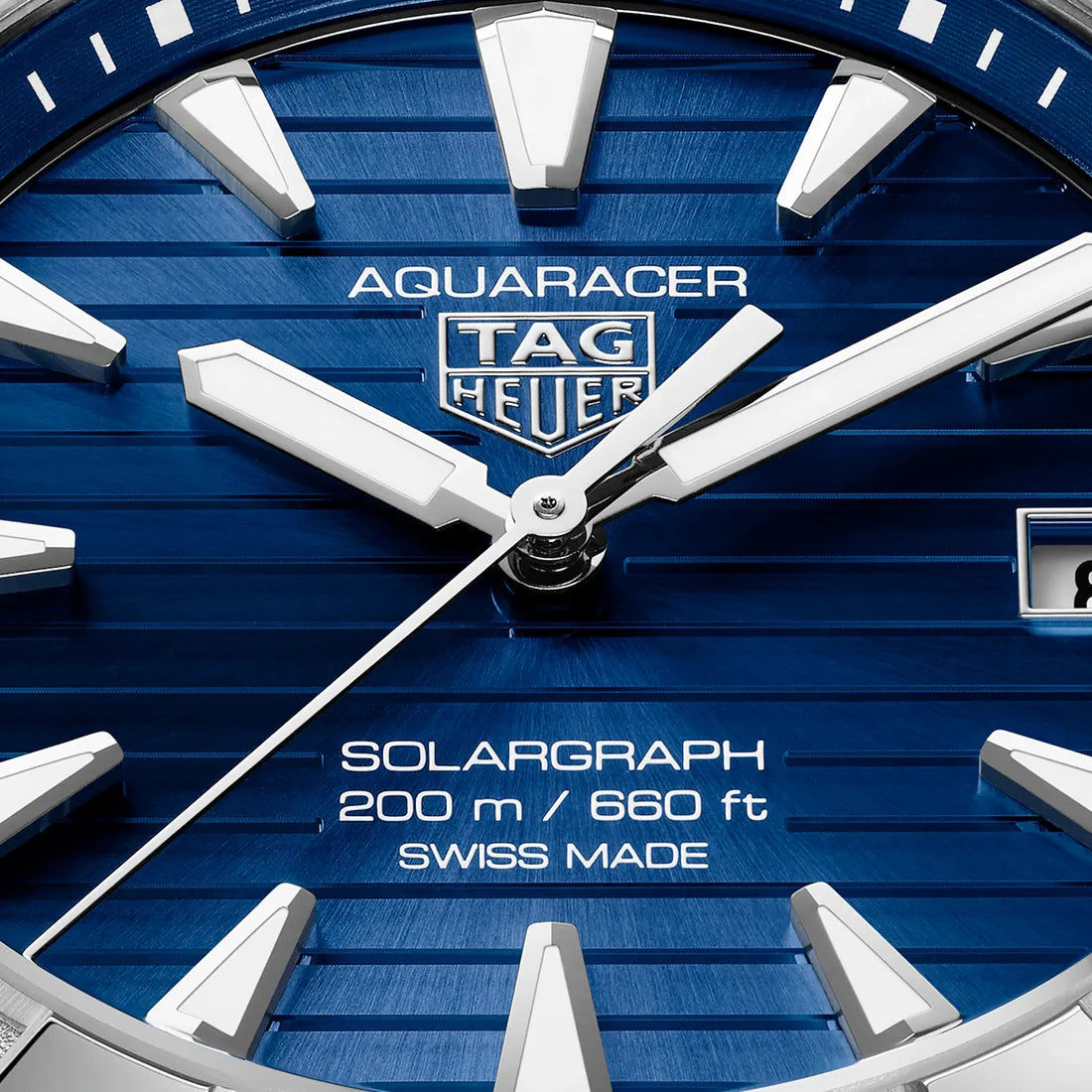 タグ・ホイヤー アクアレーサー プロフェッショナル200 ソーラーグラフソーラークォーツ 40mm (2026年モデル)