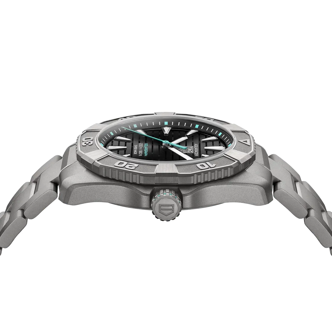 タグ・ホイヤー アクアレーサー プロフェッショナル200 ソーラーグラフソーラークォーツ 40mm (2026年モデル)