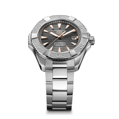 タグ・ホイヤー アクアレーサー プロフェッショナル200 ソーラーグラフソーラークォーツ 40mm (2026年モデル)