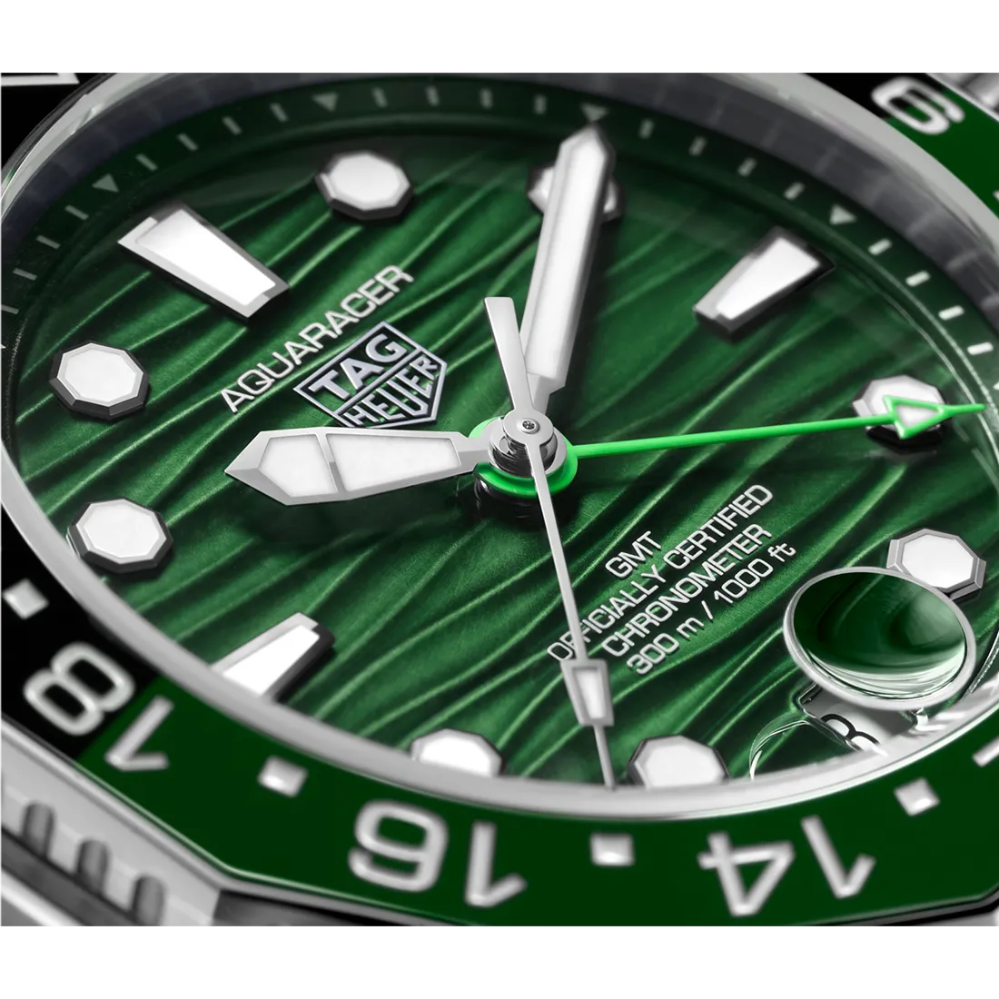 タグ・ホイヤー アクアレーサー プロフェッショナル300 GMT 42mm (2024年モデル)