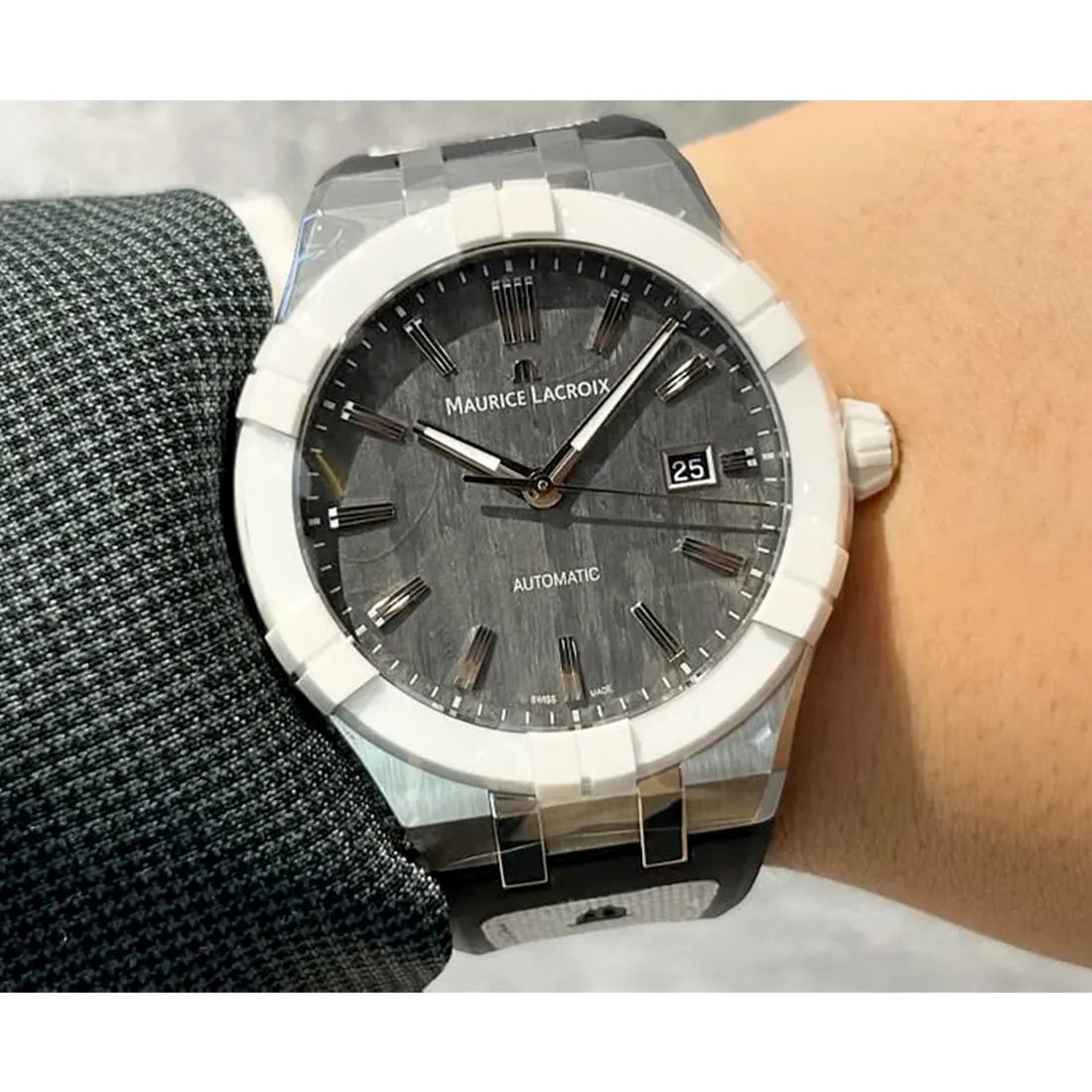AIKONIC AUTOMATIC 43MM