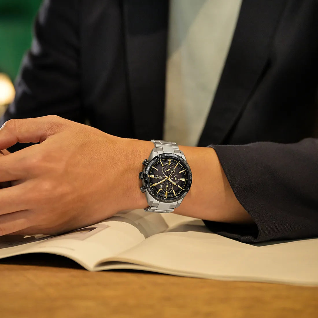 エコ・ドライブ電波時計 HINODE COLLECTION