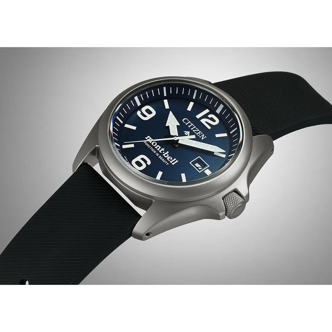 PROMASTER × mont-bell 限定750本