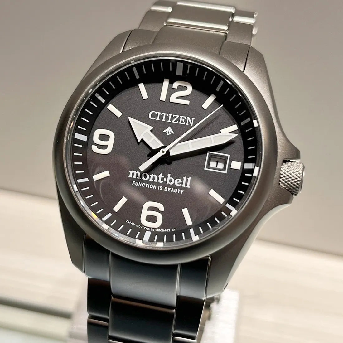 PROMASTER × mont-bell 限定700本