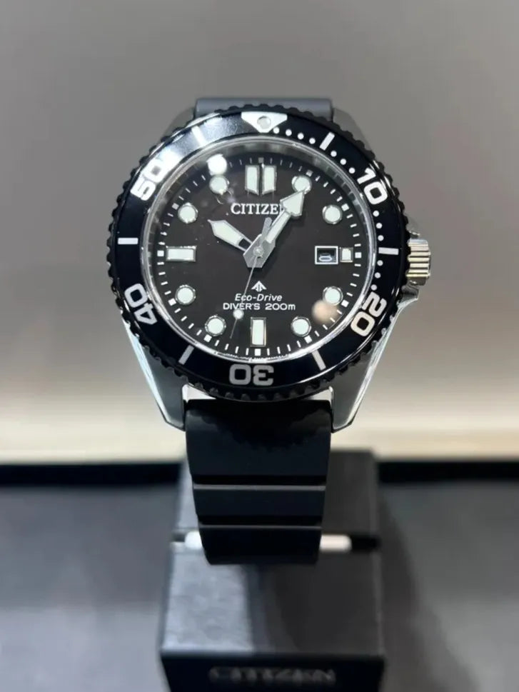 MARINEシリーズ エコ・ドライブ ダイバー200m ※ノベルティプレゼント