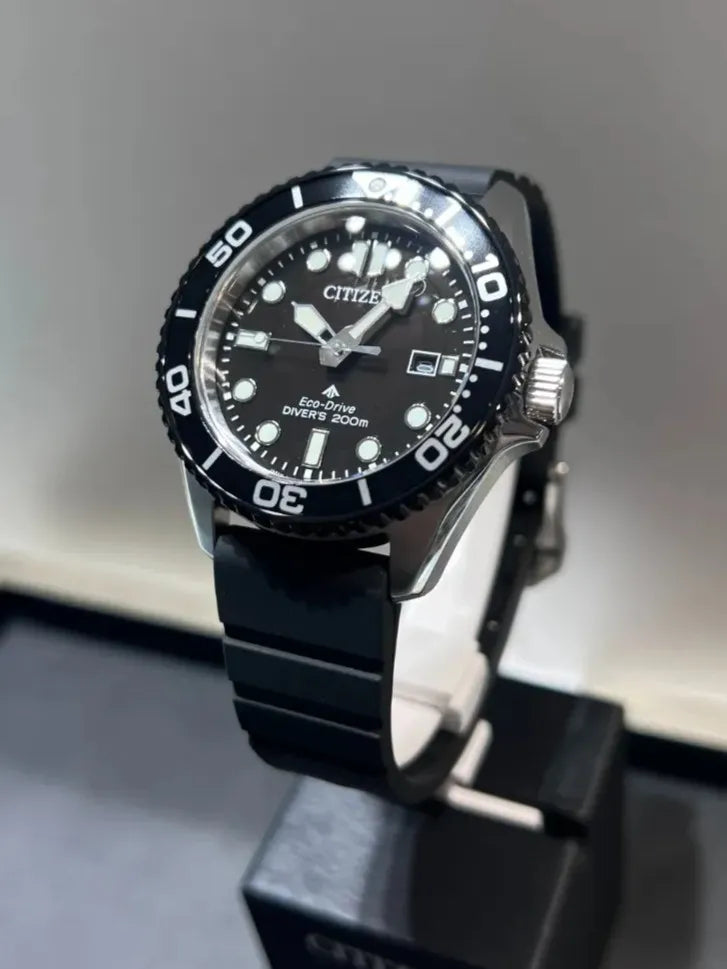 MARINEシリーズ エコ・ドライブ ダイバー200m ※ノベルティプレゼント