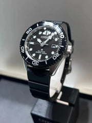 MARINEシリーズ エコ・ドライブ ダイバー200m ※ノベルティプレゼント
