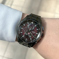 【予約注文】Black Titanium™ Series “Shades of Red” / 世界限定2,200本