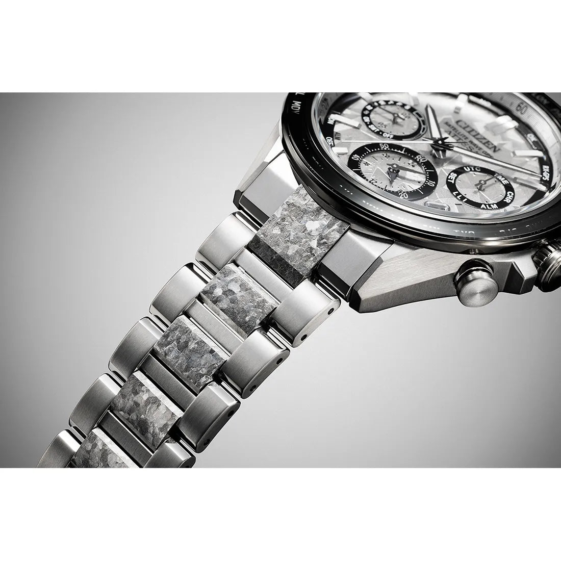 ACT Line Platinum Shine Collection / 世界限定2,200本