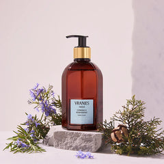 COPRESSO E ROSMARINO〈チプレッソ・エ・ローズマリーノ〉