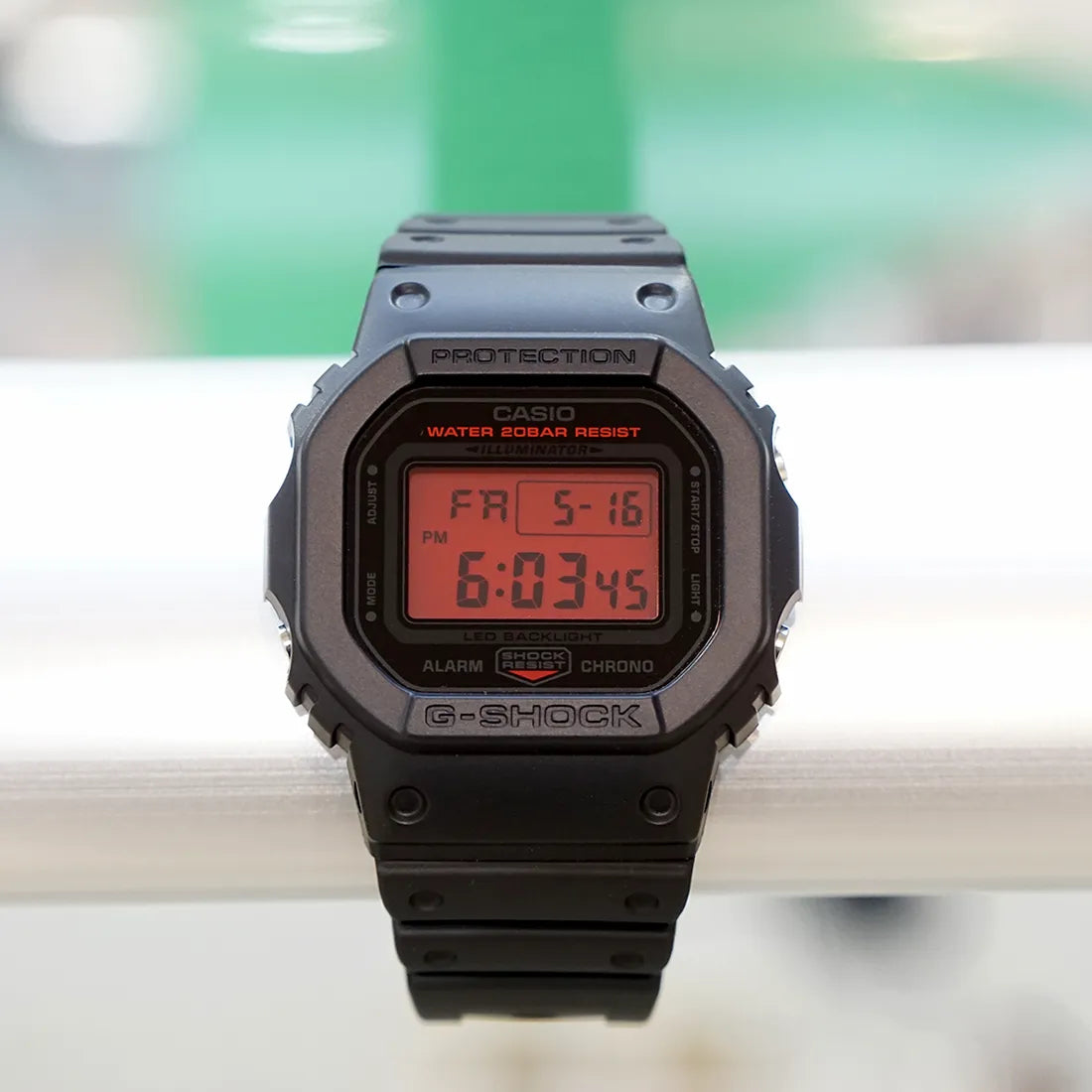 カシオ DW-5600BBR 数回使用のみ G-SHOCK CASIO DW-5600BBR-1JF | CASIO