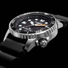 MARINEシリーズ エコ・ドライブ ダイバー200m ※ノベルティプレゼント