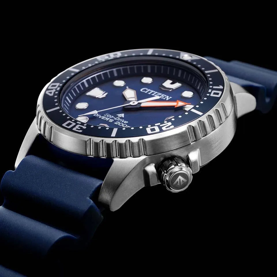 MARINEシリーズ エコ・ドライブ ダイバー200m ※ノベルティプレゼント