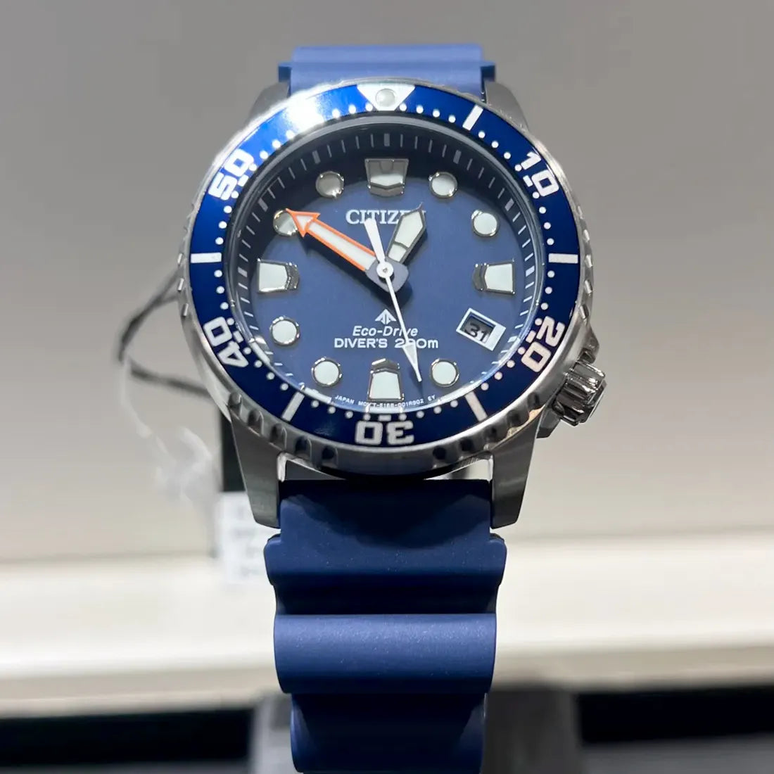 MARINEシリーズ エコ・ドライブ ダイバー200m ※ノベルティプレゼント
