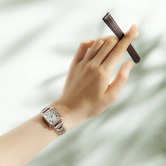 hikari collection Square 2way Model 光発電エコ・ドライブ電波時計 Titania Happy Flight ※ノベルティプレゼント
