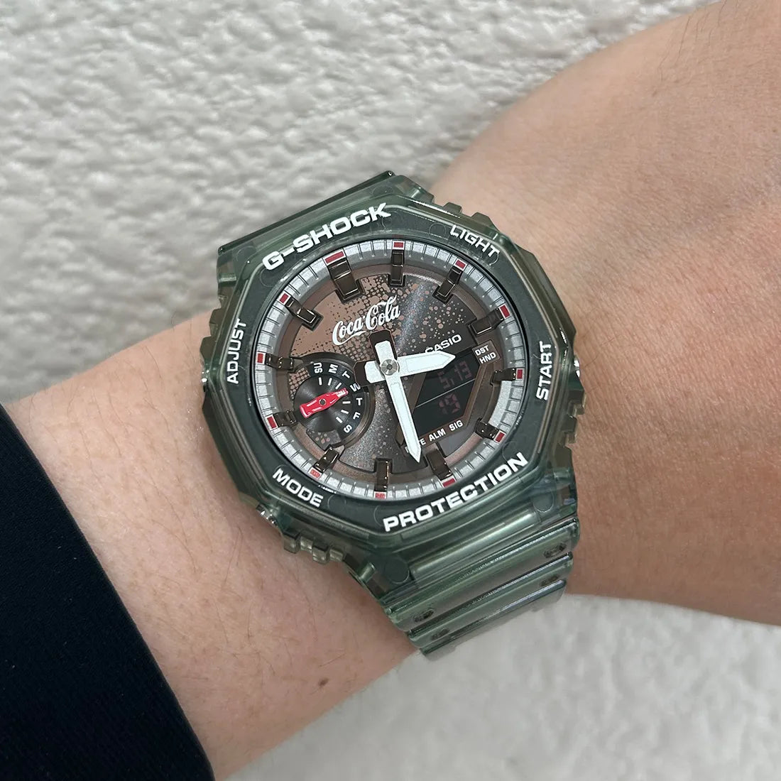 Coca-Cola コカ・コーラ 140周年 コラボレーションモデル GA-2100CC