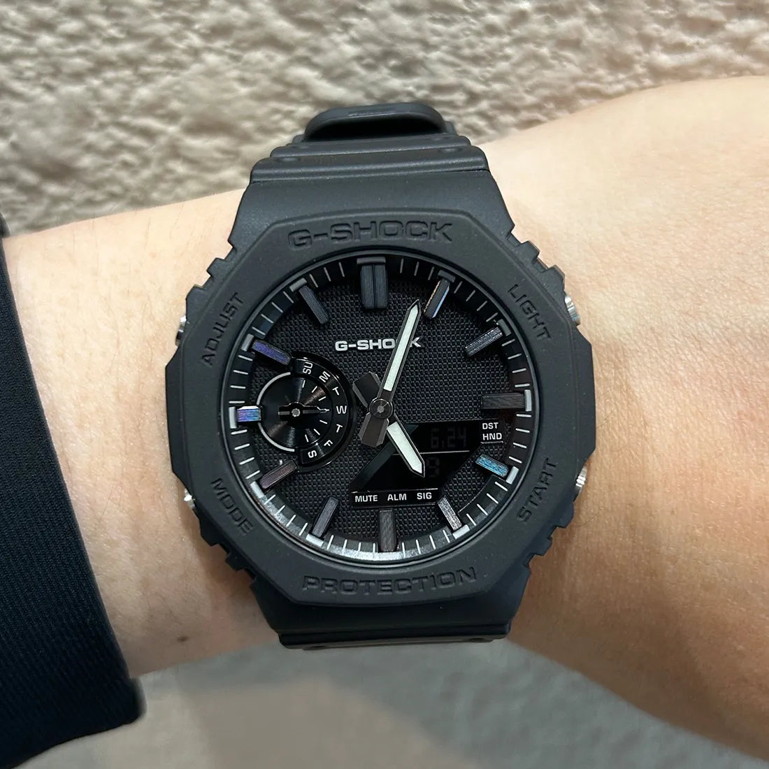 LUXE BLACK
