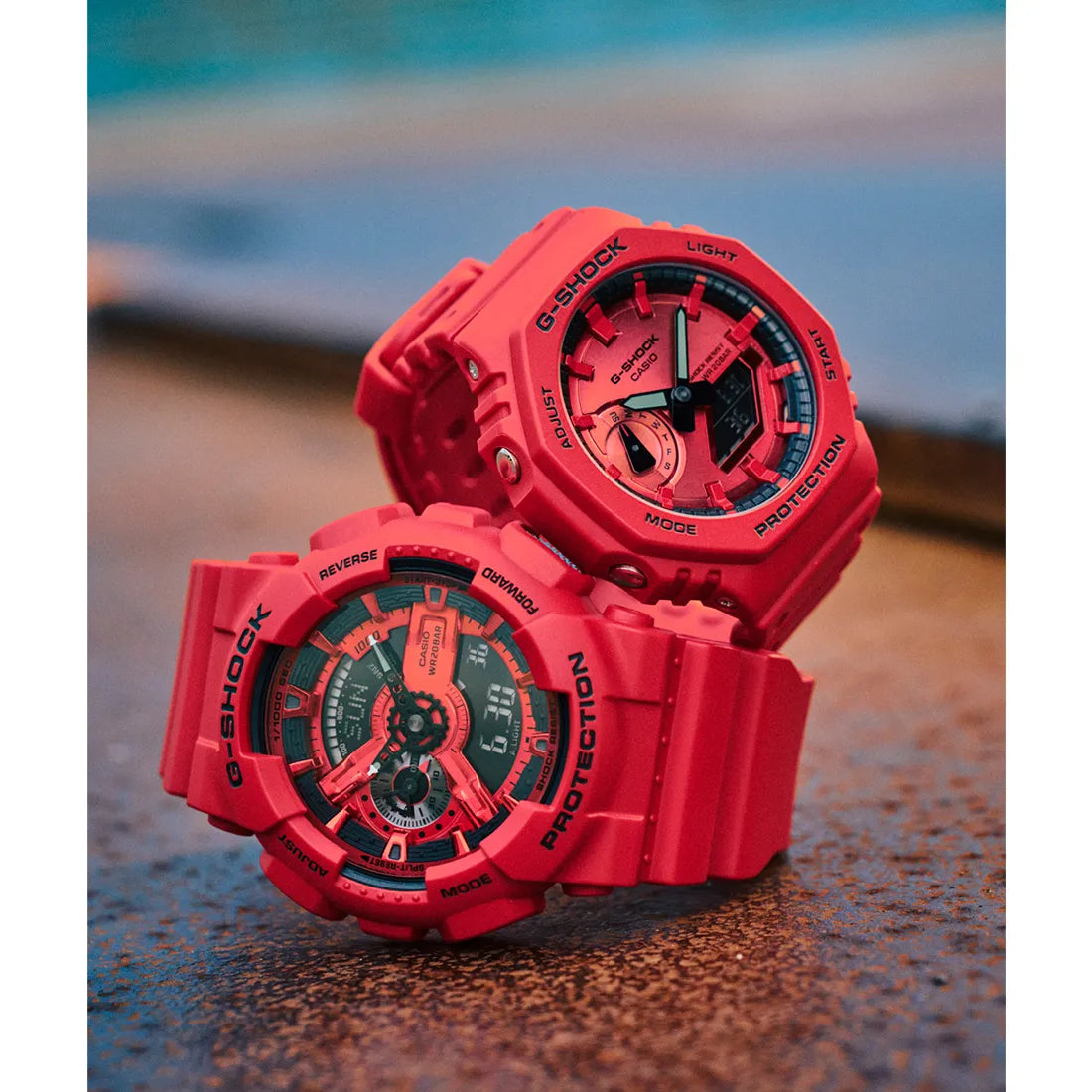 ICONIC RED GA-2100RRB-4AJF