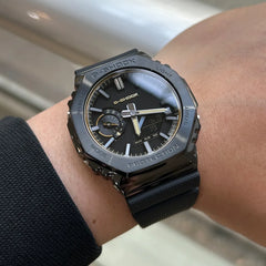 LUXE BLACK