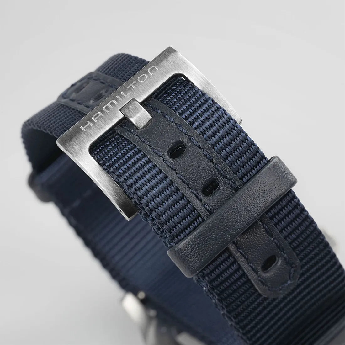 カーキ フィールド メカ 38mm