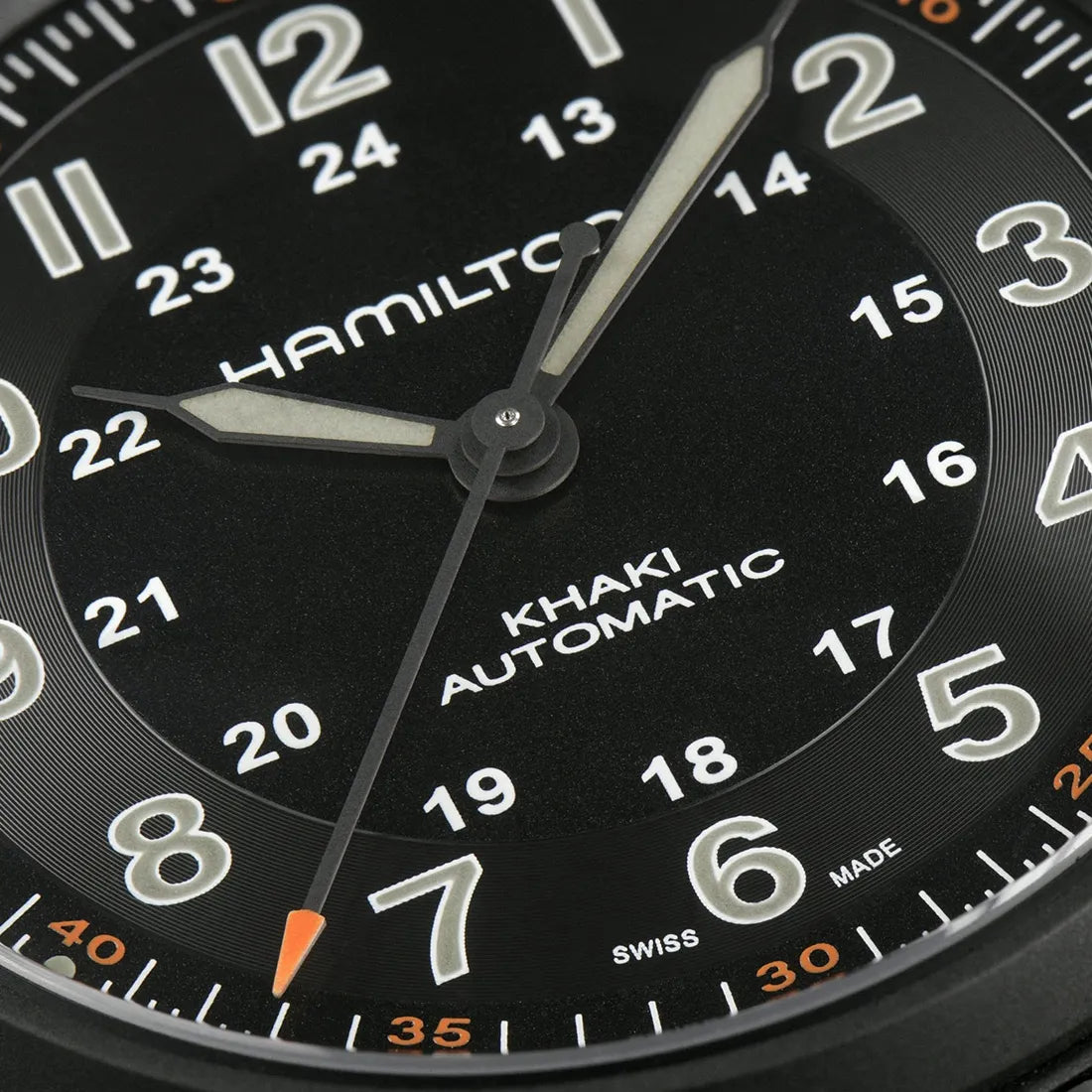 カーキ フィールド チタニウム オート 42mm