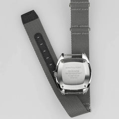 カーキ アビエーション パイロット パイオニア メカ 36mm