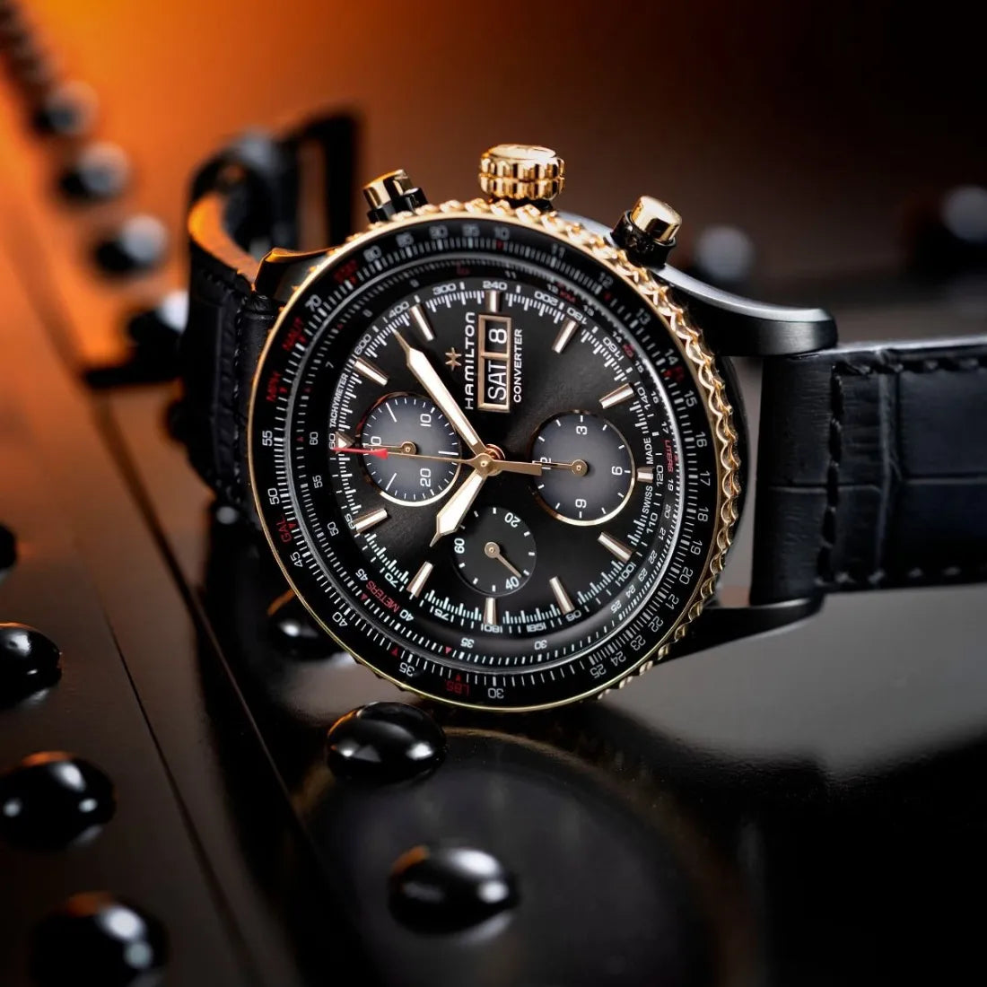 カーキ アビエーション コンバーター オート クロノグラフ 44mm