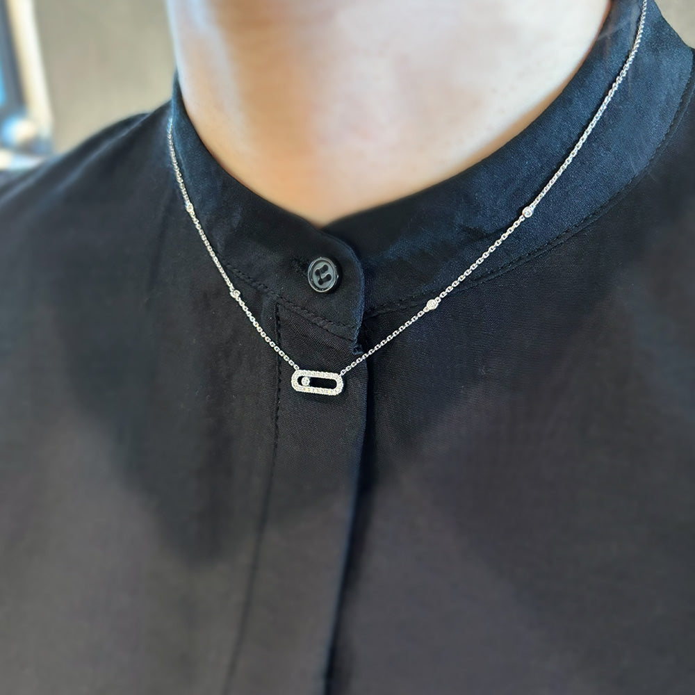 ムーヴ ウノ ネックレス