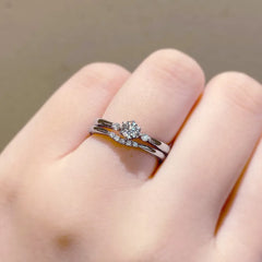 - Engagement ring -<br> honesty ring melee diamond