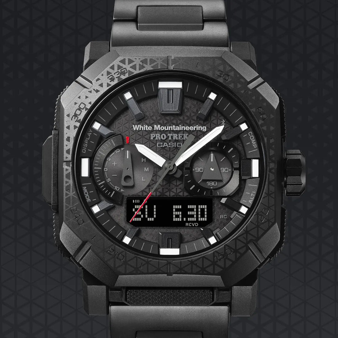 White Mountaineering® コラボレーションモデル