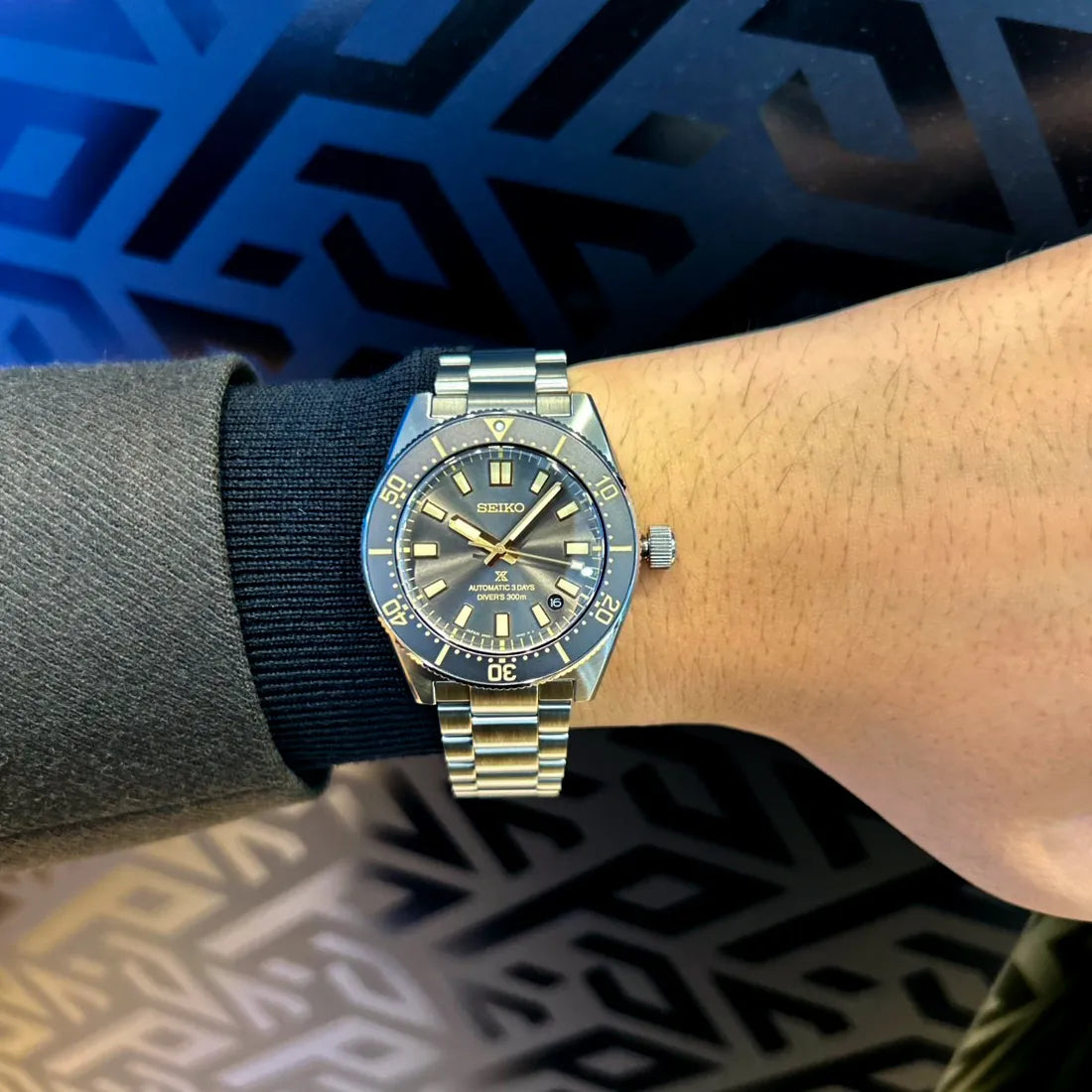 ダイバースキューバ〈SEIKOブランド100周年記念〉メカニカルダイバーズ 1965 ヘリテージ スペシャルエディション ※ノベルティプレゼント