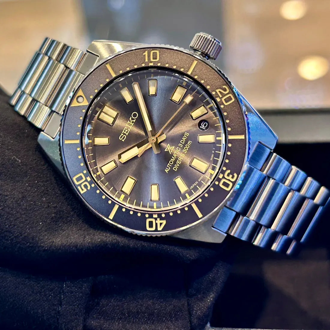 ダイバースキューバ〈SEIKOブランド100周年記念〉メカニカルダイバーズ 1965 ヘリテージ スペシャルエディション ※ノベルティプレゼント