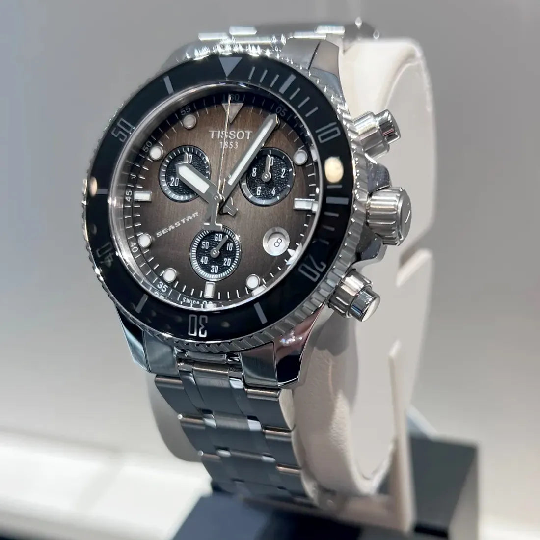 TISSOT シースター 1000 クォーツ クロノグラフ 38mm