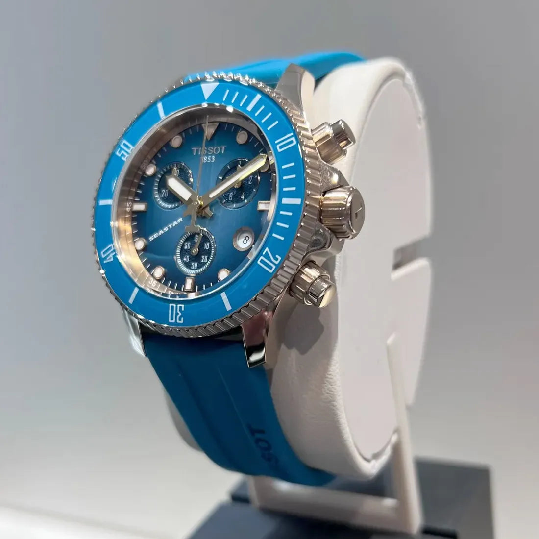 TISSOT シースター 1000 クォーツ クロノグラフ 38mm