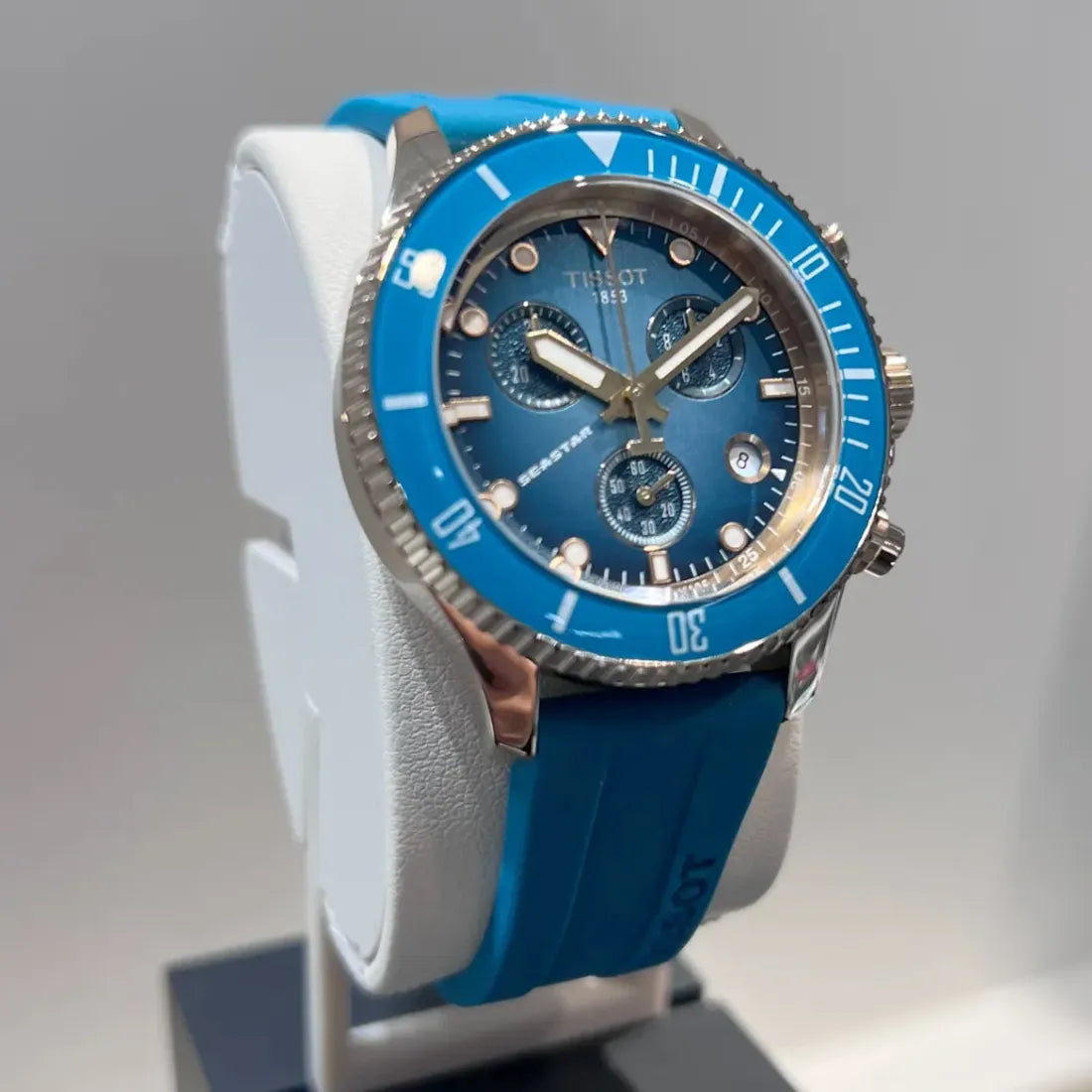 TISSOT シースター 1000 クォーツ クロノグラフ 38mm