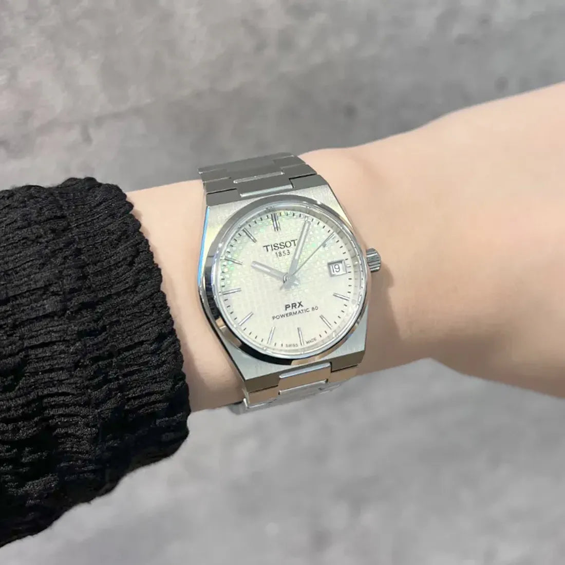 【自動巻き】Tissot PRX Powermatic 80 35mm TISSOT PRX POWERMATIC 80 35MM (ピーアールエックス) T137.207.11