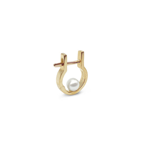Industria pearl mini earrings